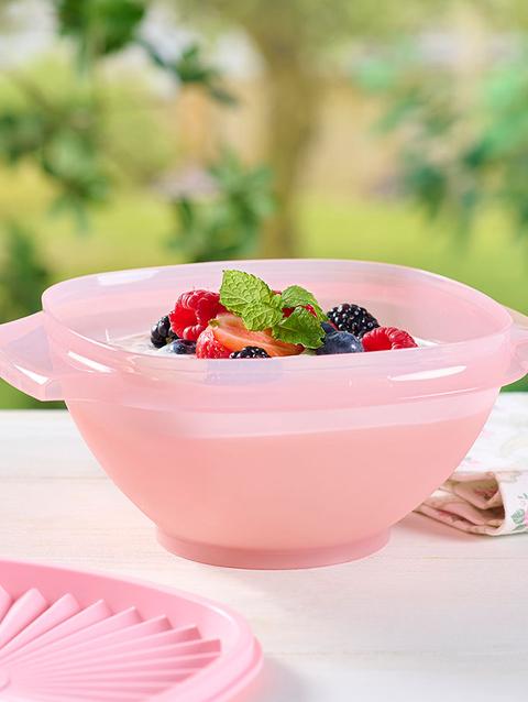 Tupperware Servalier® 3 1/2-cup/860 mL Bowl For Sale